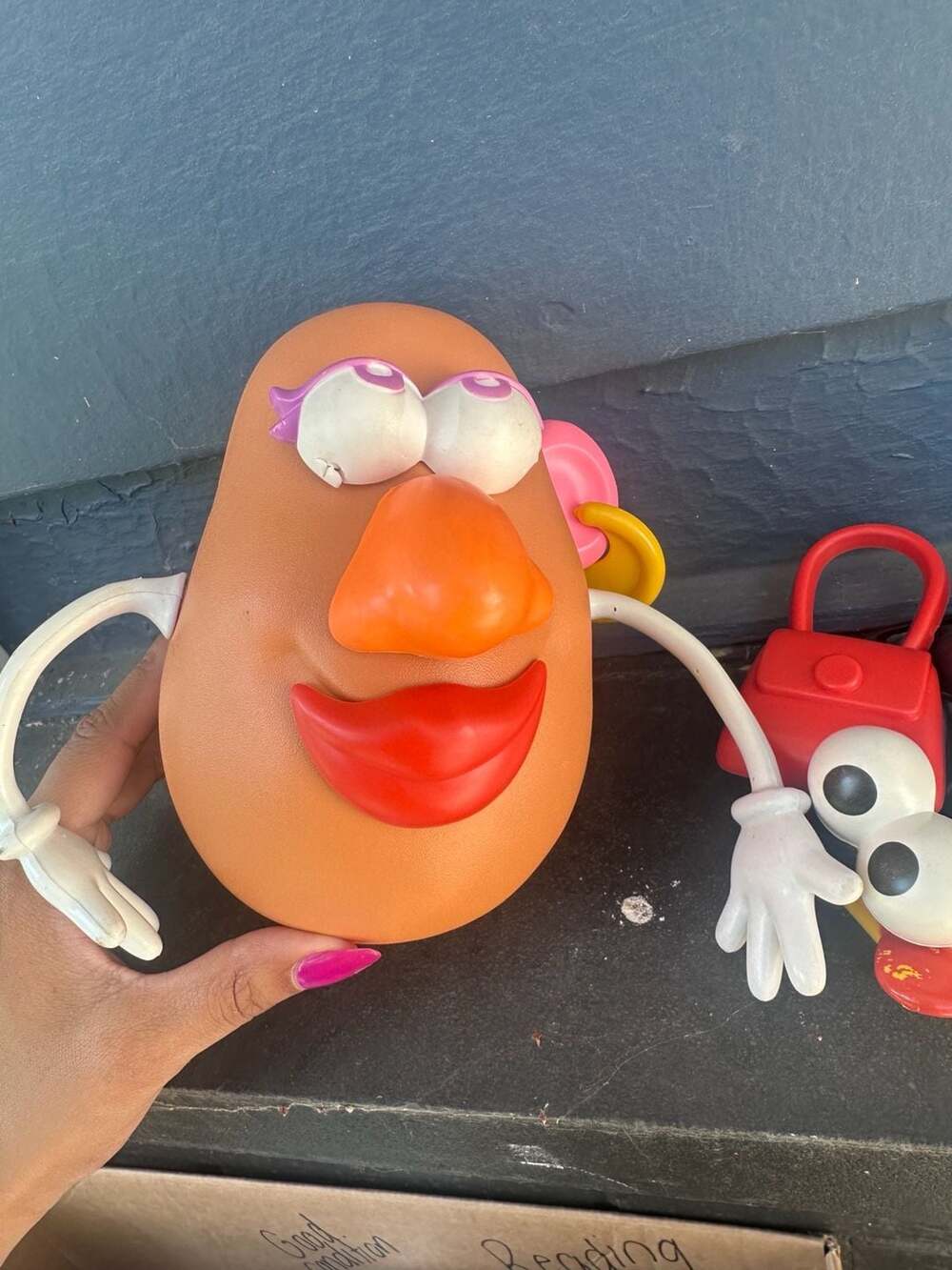 Vintage 1985 Mrs. Potato Head Hasbro Storage Toy Case and Parts